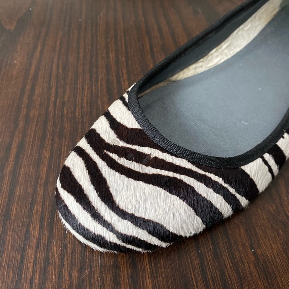 GAP Black White Zebra Animal Print Flats - Picture 10 of 10